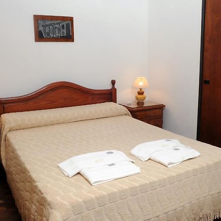 Andino Hotell Villa Carlos Paz Exteriör bild